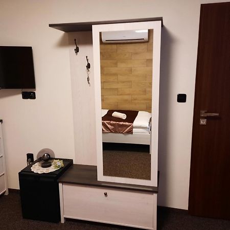 Rodinny Pension U Soudku Рудник Номер фото