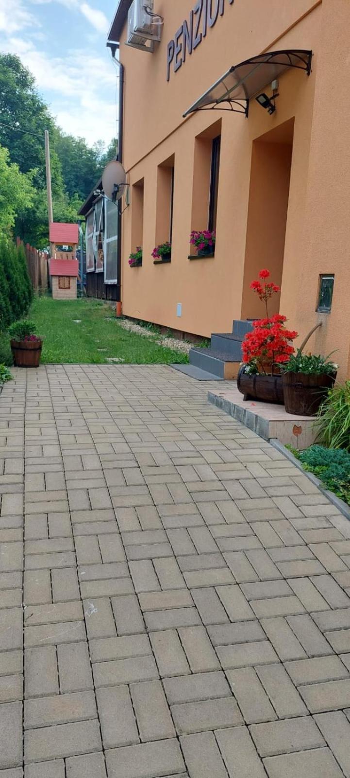 Rodinny Pension U Soudku Рудник Экстерьер фото